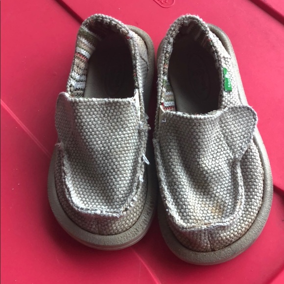 kids sanuk shoes